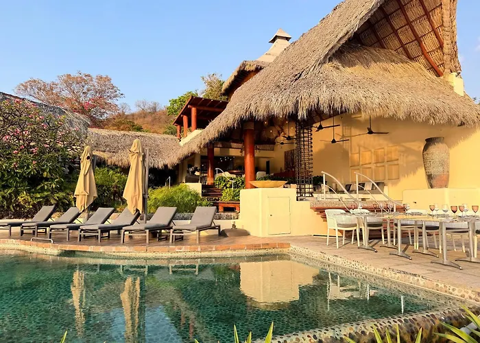 Tentaciones Boutique - Ocean View & Private Pools - Adults Only Zihuatanejo