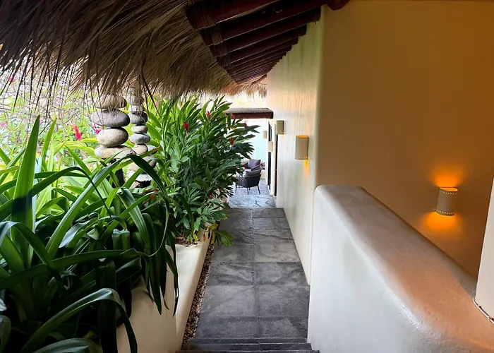 Tentaciones Boutique - Ocean View & Private Pools - Adults Only Hotel Zihuatanejo