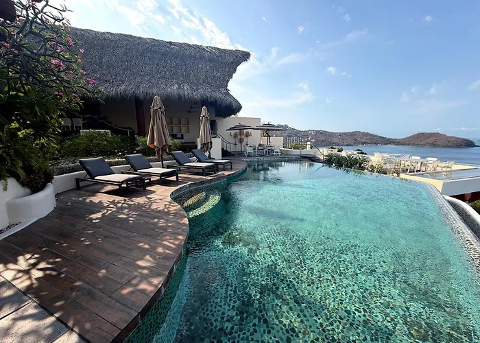 Tentaciones Boutique - Ocean View & Private Pools - Adults Only 5* Zihuatanejo