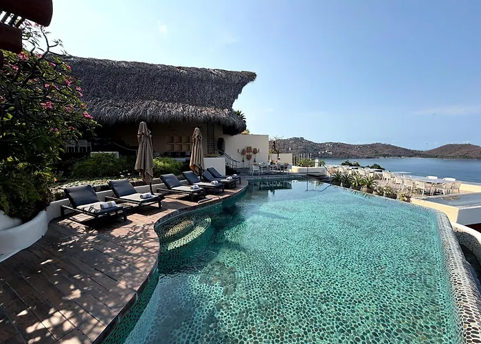 Tentaciones Boutique - Ocean View & Private Pools - Adults Only