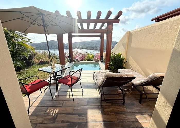 Hotel Tentaciones Boutique - Ocean View & Private Pools - Adults Only Zihuatanejo