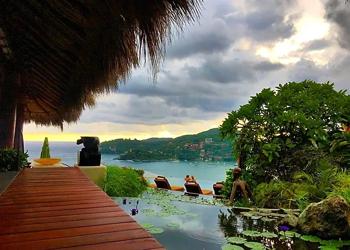 Tentaciones Boutique - Ocean View & Private Pools - Adults Only Zihuatanejo